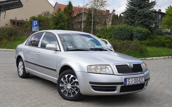 Skoda Superb cena 4999 przebieg: 256000, rok produkcji 2005 z Katowice małe 562